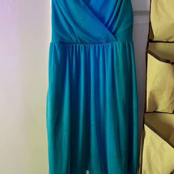 Clothes - Picture 5 of 12